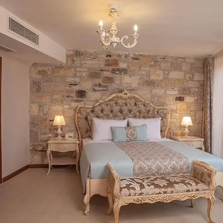 Hotel La Petra