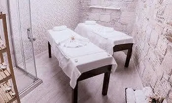 Hotell La Petra 3*