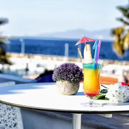 Hotell La Petra 3*