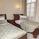 Hotel La Petra 3*