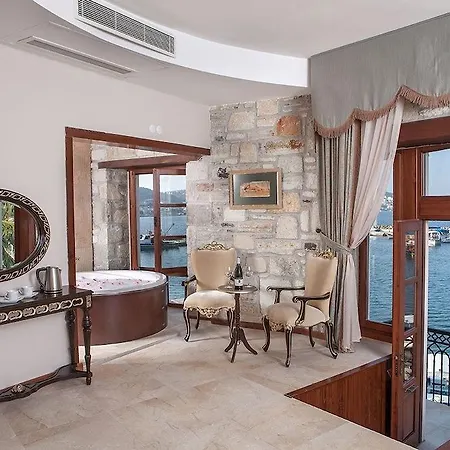 La Petra Hotel Esmirna