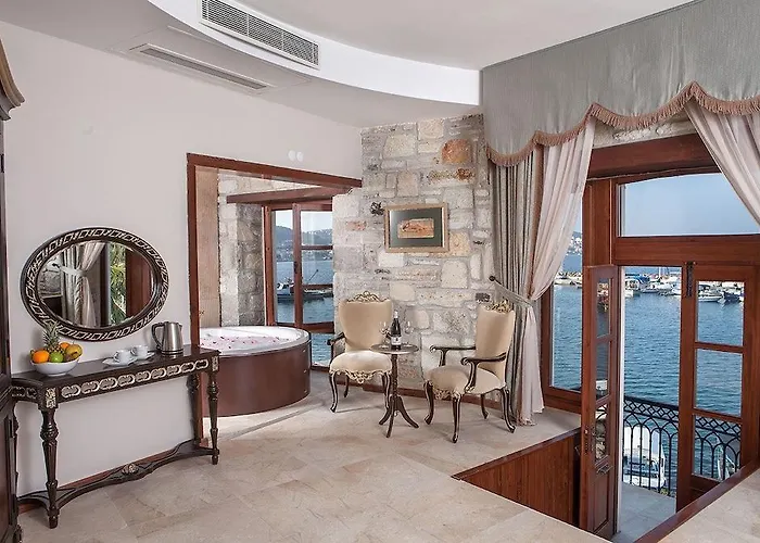 La Petra Hotel Esmirna